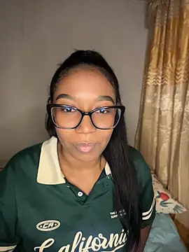 chell iivy online show from July 22, 4:57 am