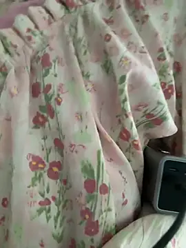 Xiao Mao meow online show from June 24, 3:27 am