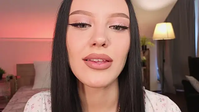 Cassadyy online show from June 18, 2:24 am