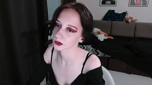 secrettt poison online show from August 1, 4:09 pm