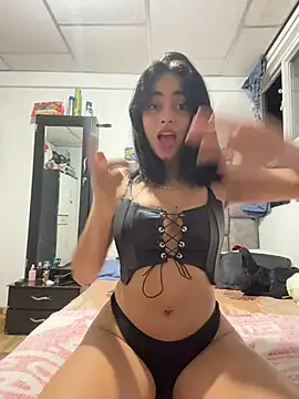 Pretty Adixxion online show from July 25, 12:06 am