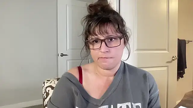 maddiliz online show from September 20, 12:10 am