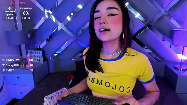 Start xmoonx online show from June 25, 4:01 am