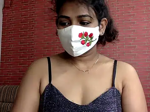 Nisha-moon online show from July 25, 7:15 am