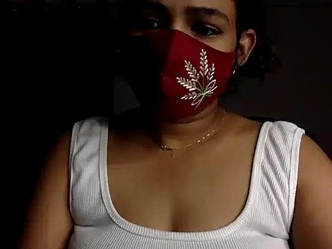 Nisha-moon online show from July 9, 7:33 am