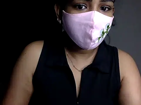 Nisha-moon online show from July 11, 7:52 am