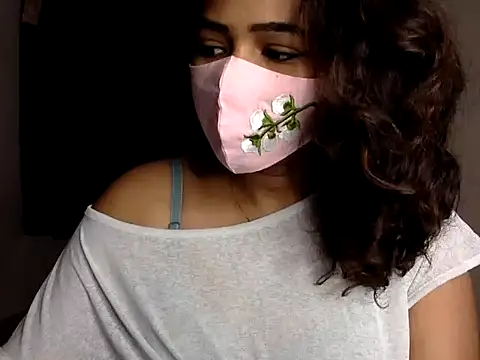 Nisha-moon online show from July 3, 7:03 am