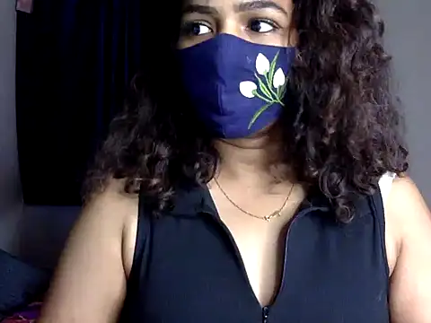 Nisha-moon online show from June 19, 10:08 am