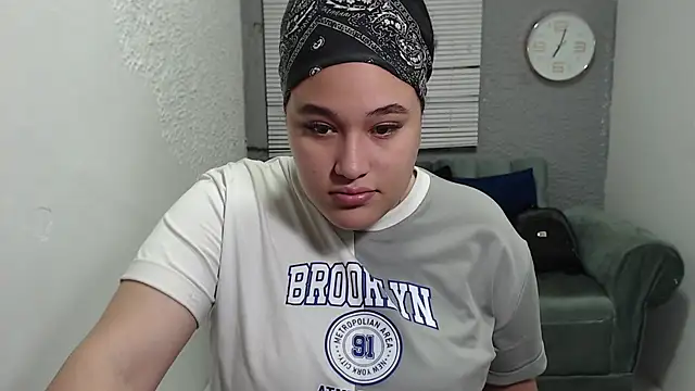 leilasosexy online show from June 12, 12:35 pm