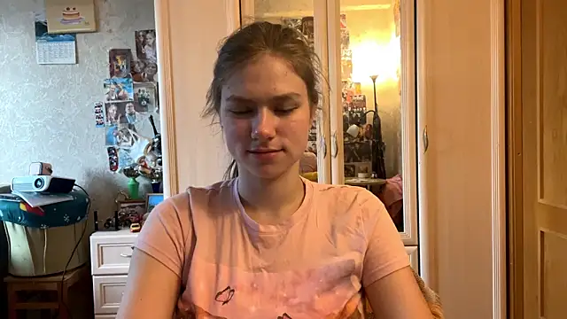 Codi Rostersy online show from June 19, 3:11 am