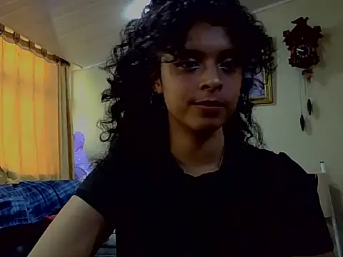 lucyli 25 online show from June 10, 2:49 pm