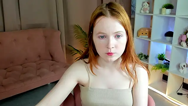 ari-kittyy online show from July 13, 4:02 am