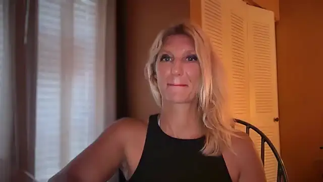 southerngirl99 online show from June 25, 3:13 pm