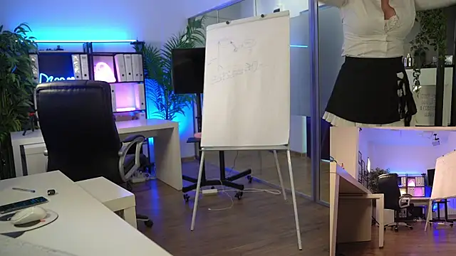 BabesGoWild online show from March 27, 8:59 am