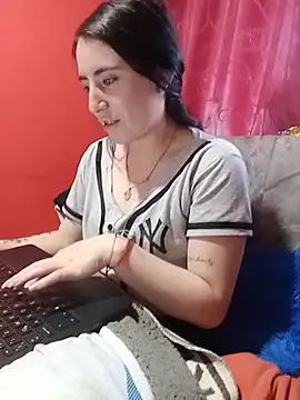 Doll Hot22 online show from June 20, 10:57 pm