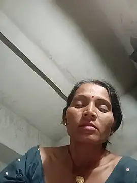 Hotnewbhabi riya online show from June 6, 5:30 pm
