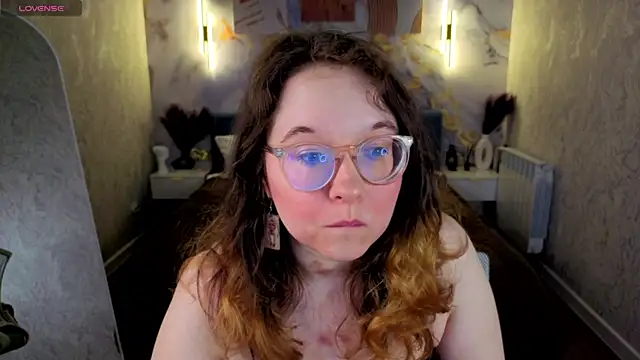 Aleks-casterrr online show from June 10, 5:22 pm