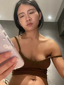 QMQM6 online show from July 1, 5:56 pm