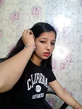 Queen Rosyy online show from June 25, 5:07 am