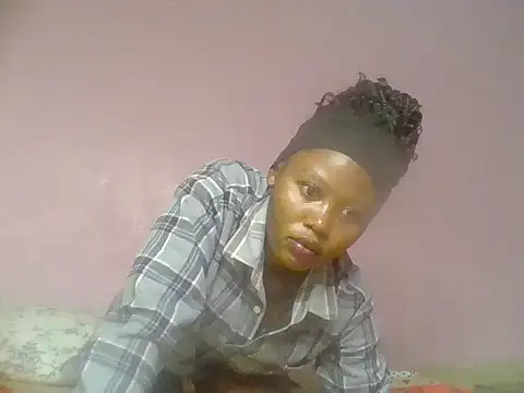 cute bee online show from June 18, 2:57 am
