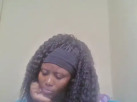 cute bee online show from July 26, 2:19 am