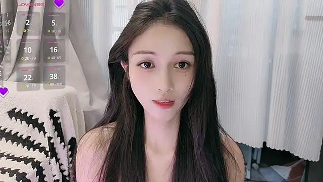 lulu-789 online show from August 4, 9:15 am