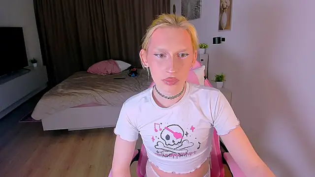  Maybe Baby online show from July 7, 9:06 pm