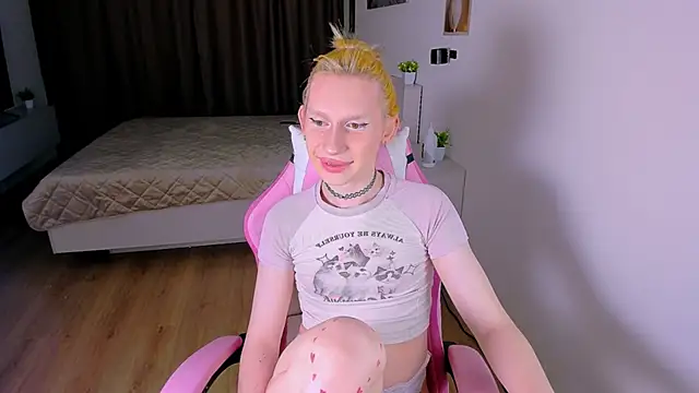  Maybe Baby online show from June 30, 3:55 pm