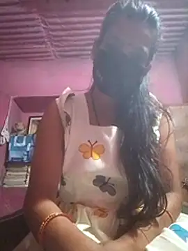 Desi madamm online show from August 3, 6:57 pm