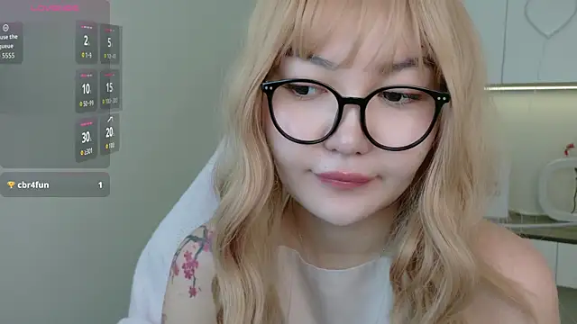 sakuraclover online show from June 22, 4:42 am