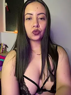 IvyVelvet  online show from June 27, 1:29 am