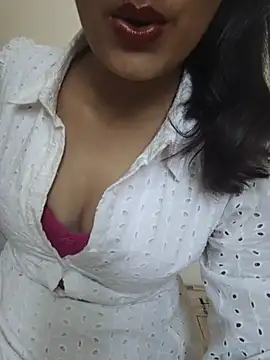 Ritika jha01 online show from July 12, 9:21 am
