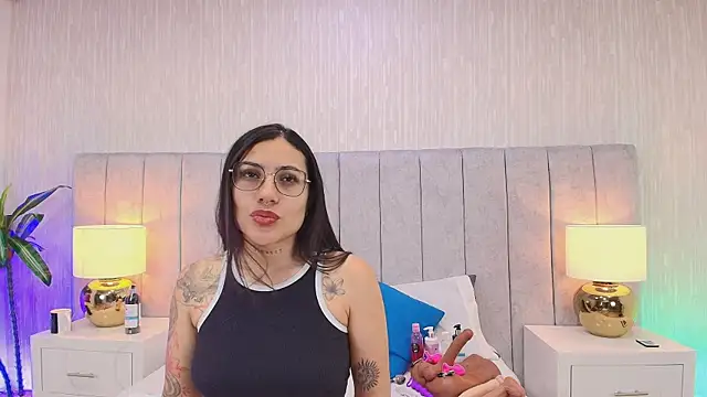 Tesalove 606 online show from June 24, 4:55 am