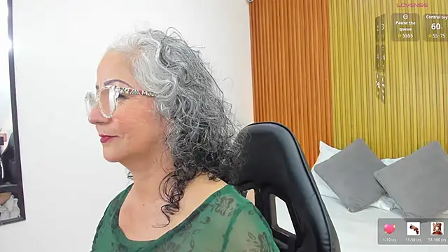 catalina villan online show from July 6, 6:43 pm
