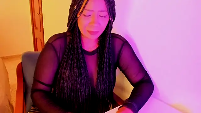 NicolePasqualott online show from October 10, 8:14 pm