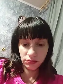 PamelaRoss  online show from June 23, 7:45 pm