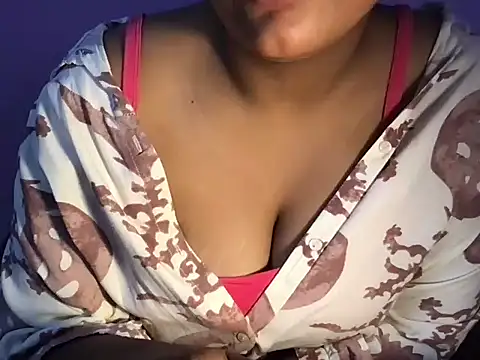 Midnight Rosey online show from June 25, 8:08 am