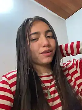 Julia valentina online show from July 5, 1:23 am