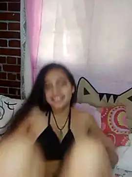 Julia valentina online show from July 28, 7:39 pm