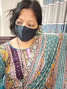 Cute Ishita103 online show from July 12, 9:15 pm