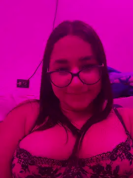 liadakota  online show from June 21, 2:26 am