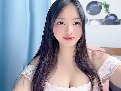 Winnie666999 online show from June 23, 3:26 am