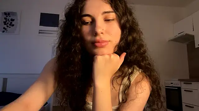 runawyin online show from August 5, 5:41 pm