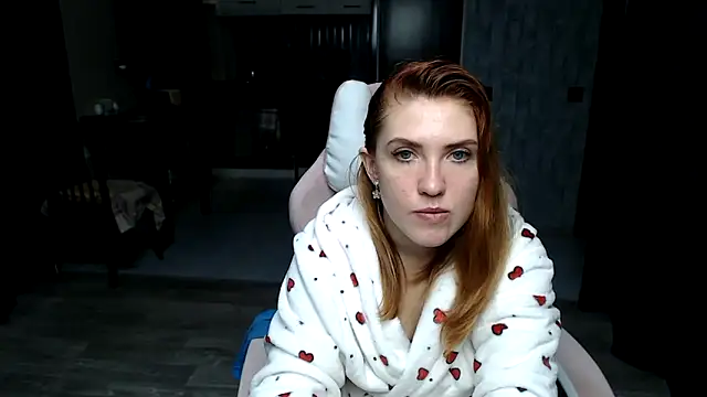 Snapshot of Reginasmilee chatting on October 21, 3:32 am Reginasmilee online show from October 21, 3:32 am