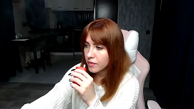 Snapshot of Reginasmilee chatting on October 4, 5:13 am Reginasmilee online show from October 4, 5:13 am