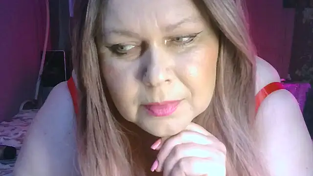 Roksolana5398 online show from July 14, 9:41 pm