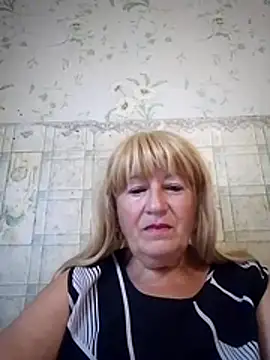 EmmaSwan555 online show from July 14, 3:49 pm