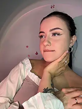 LoBeauty online show from July 10, 7:47 pm