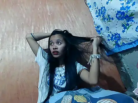 SkinnyGirl PinayBaby online show from June 27, 12:22 pm
