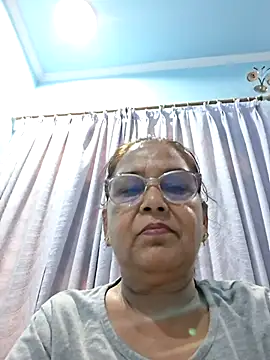 Priya-696 online show from July 9, 9:55 am